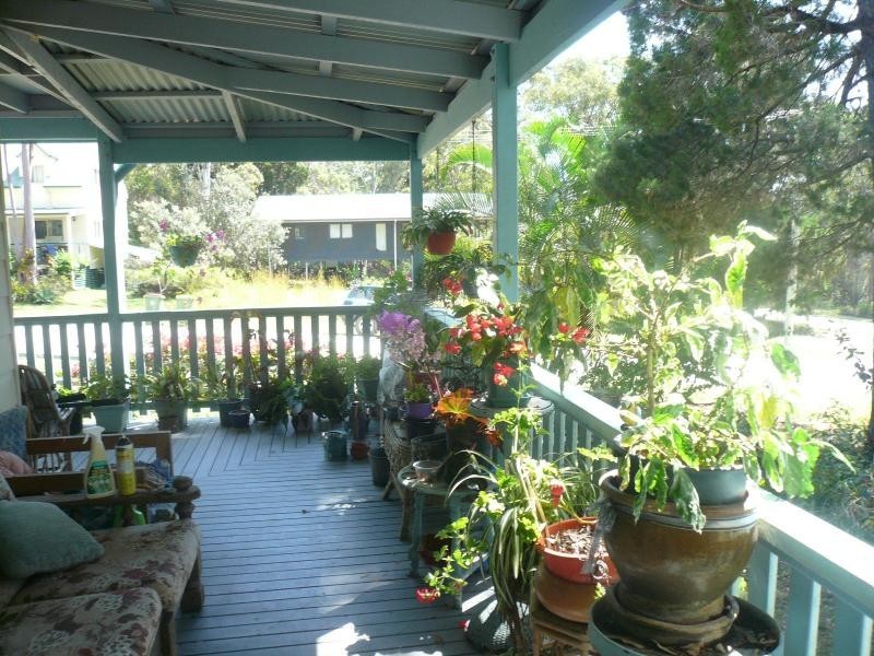 30 Cabriolet Crescent, Macleay Island QLD 4184