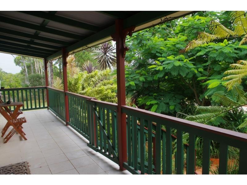 66 Hastings Terrace, Macleay Island QLD 4184