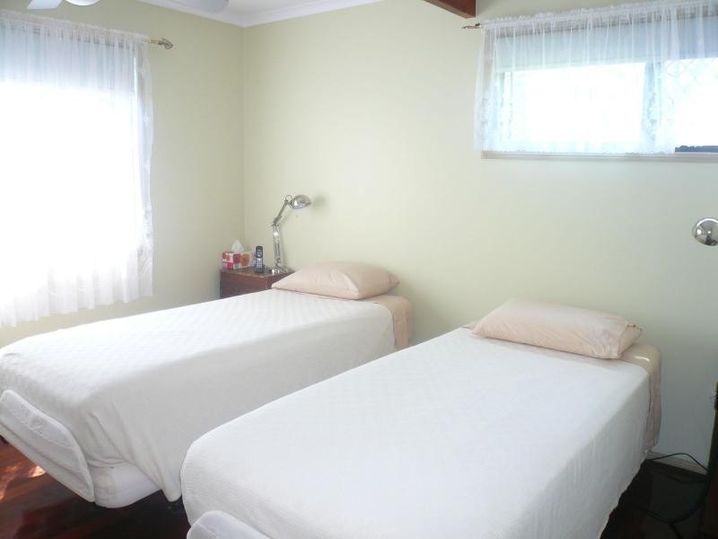 66 Hastings Terrace, Macleay Island QLD 4184