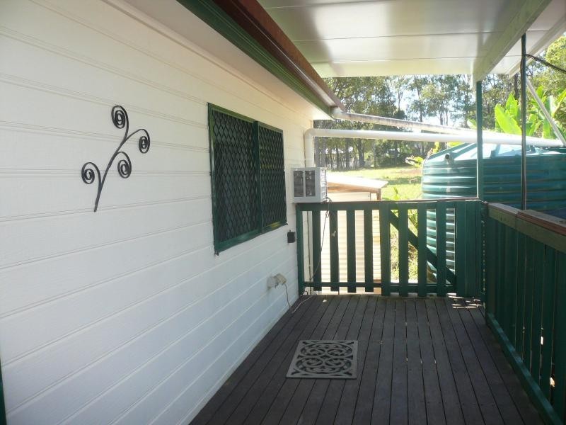 66 Hastings Terrace, Macleay Island QLD 4184