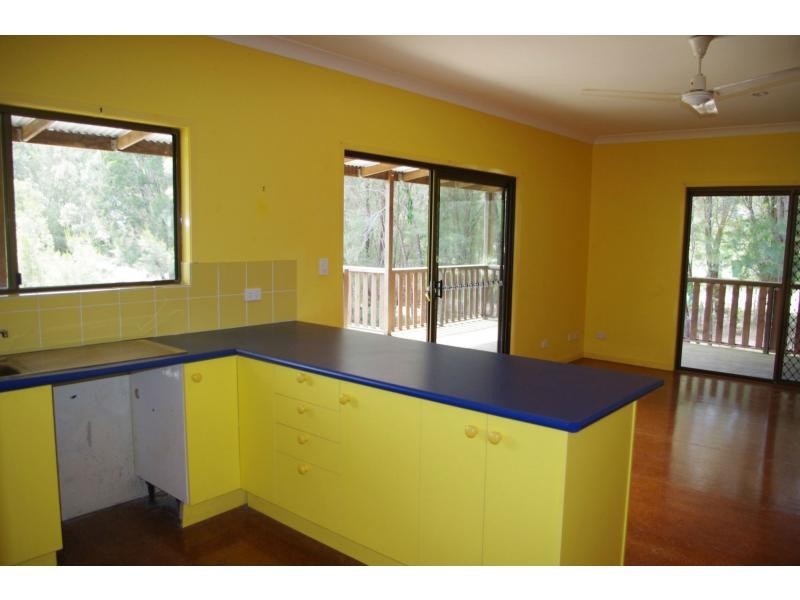 40 Piccaninny Street, Macleay Island QLD 4184