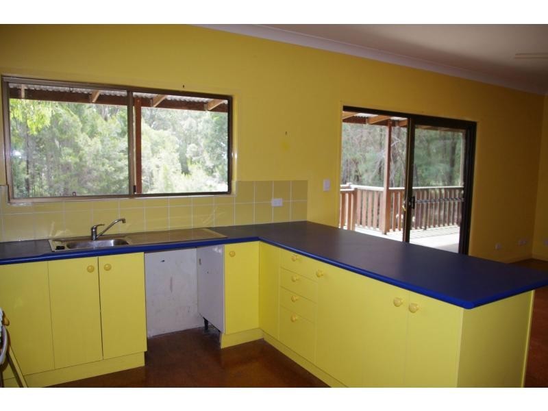 40 Piccaninny Street, Macleay Island QLD 4184