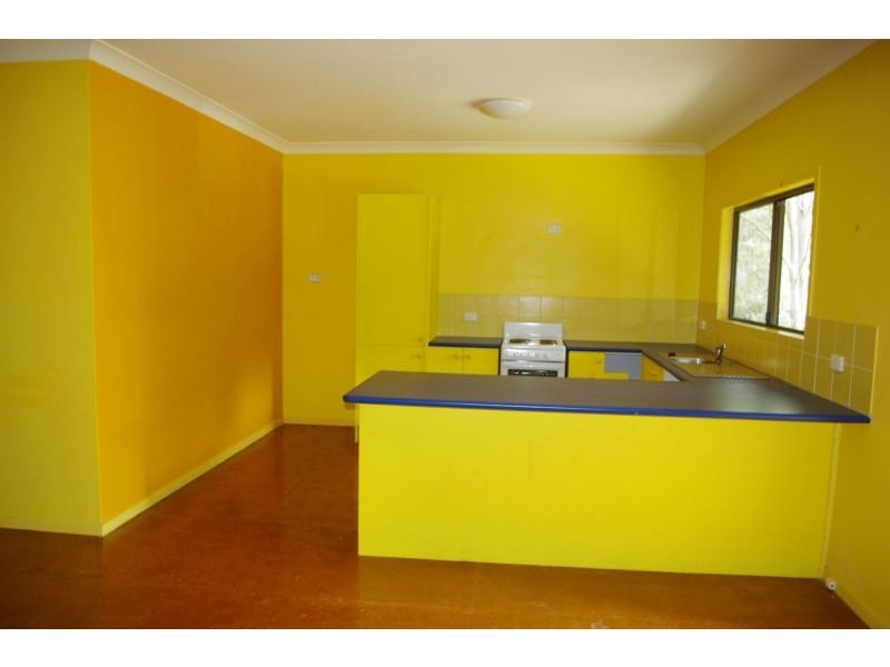 40 Piccaninny Street, Macleay Island QLD 4184