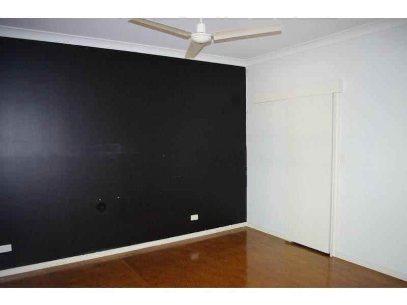 40 Piccaninny Street, Macleay Island QLD 4184