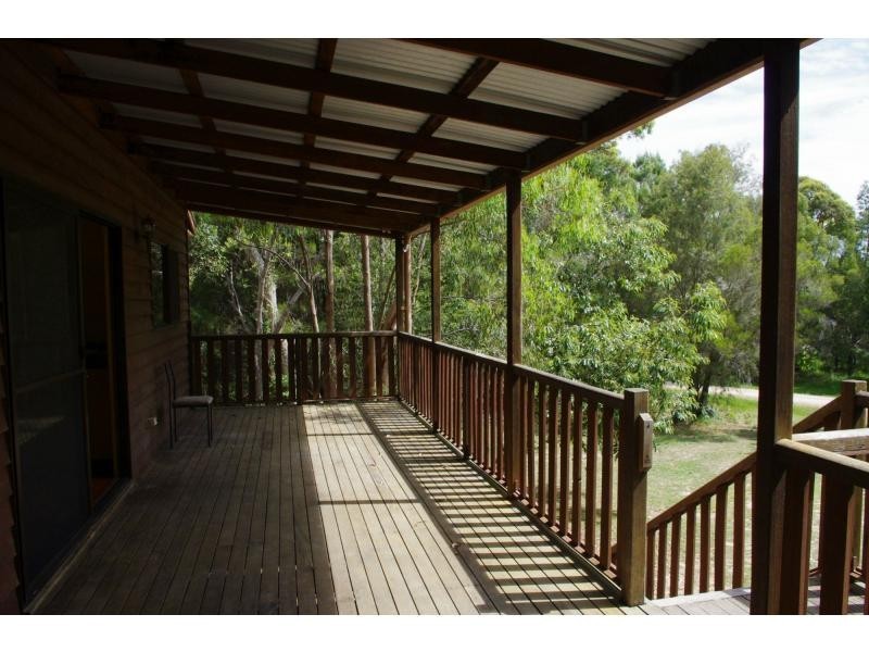 40 Piccaninny Street, Macleay Island QLD 4184