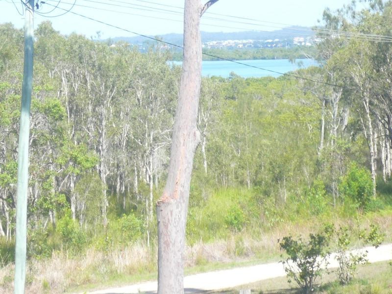 1 Charles Terrace, Macleay Island QLD 4184