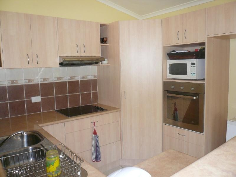 1 Charles Terrace, Macleay Island QLD 4184