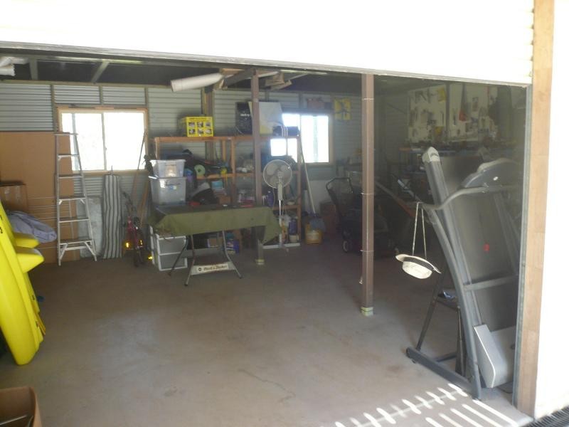 1 Charles Terrace, Macleay Island QLD 4184