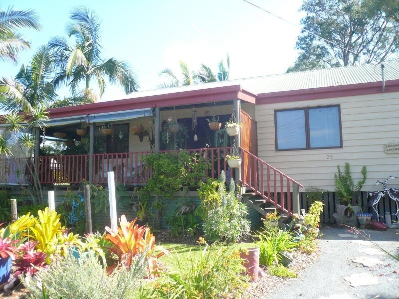 28 Jan Street, Macleay Island QLD 4184