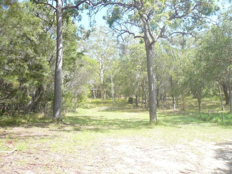 25 Nunkeri Drive, Macleay Island QLD 4184