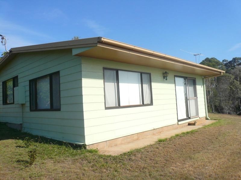 26 Mark Road, Russell Island QLD 4184