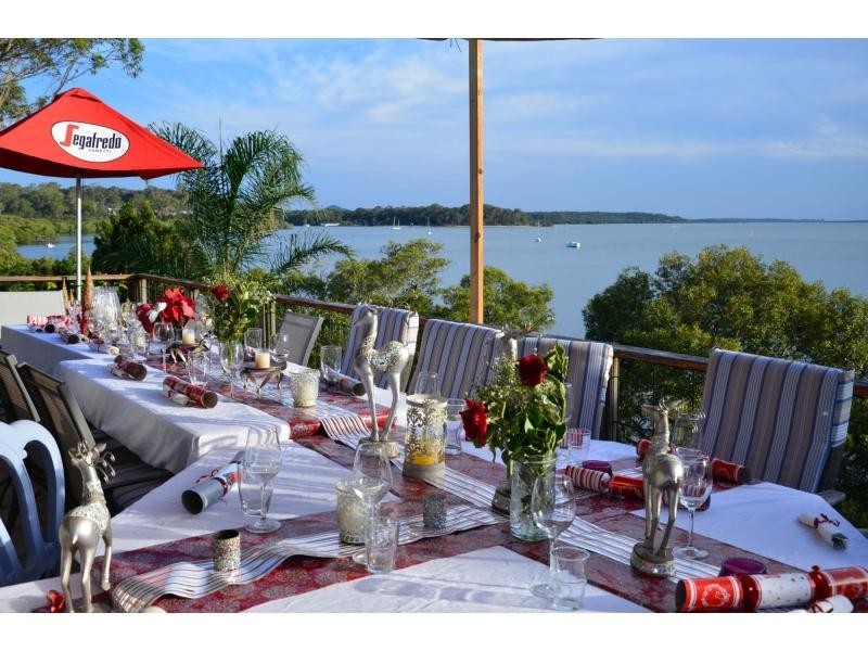 8 Emily Crescent, Macleay Island QLD 4184