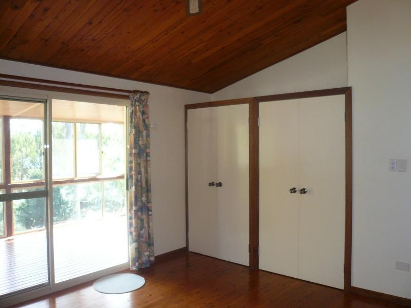 12 Kalara Street, Macleay Island QLD 4184