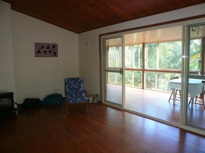 12 Kalara Street, Macleay Island QLD 4184