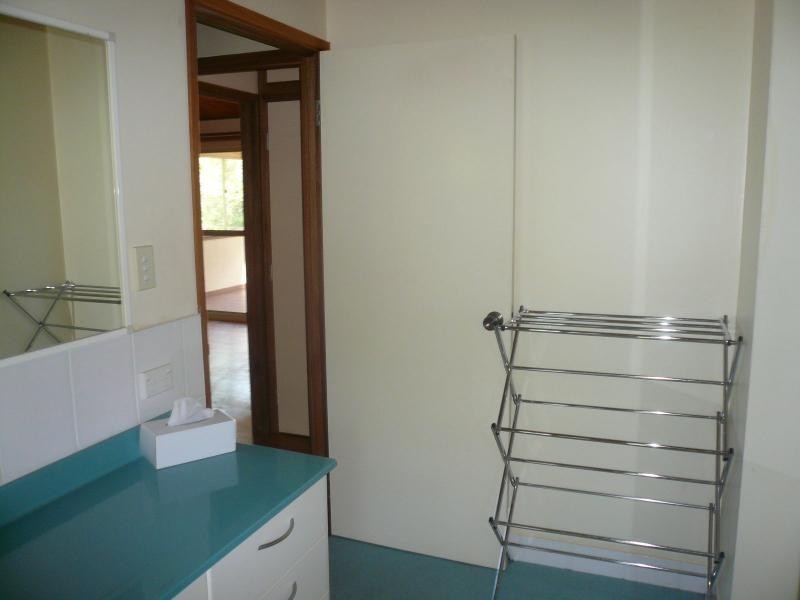 12 Kalara Street, Macleay Island QLD 4184