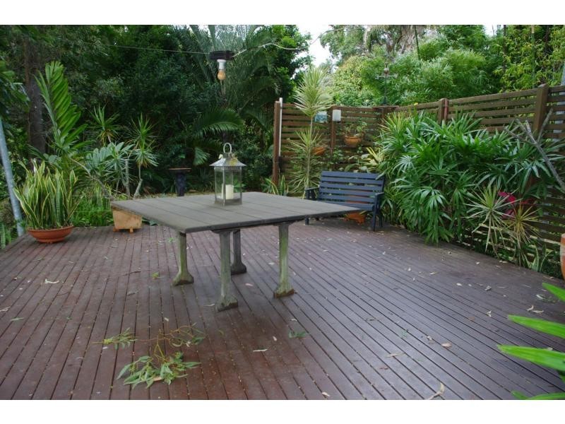87 Perulpa Drive, Lamb Island QLD 4184