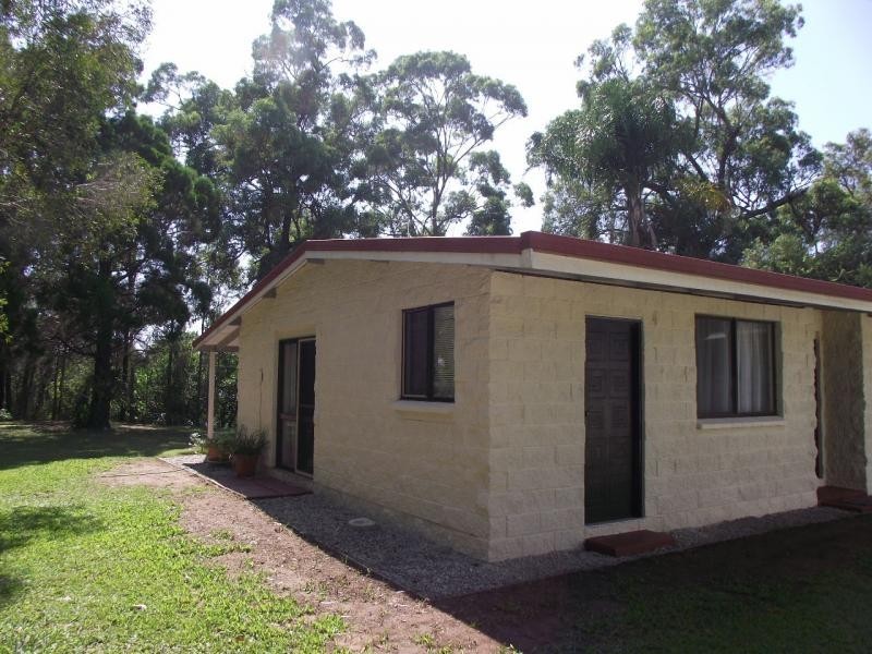 14 The Esplanade, Karragarra Island QLD 4184