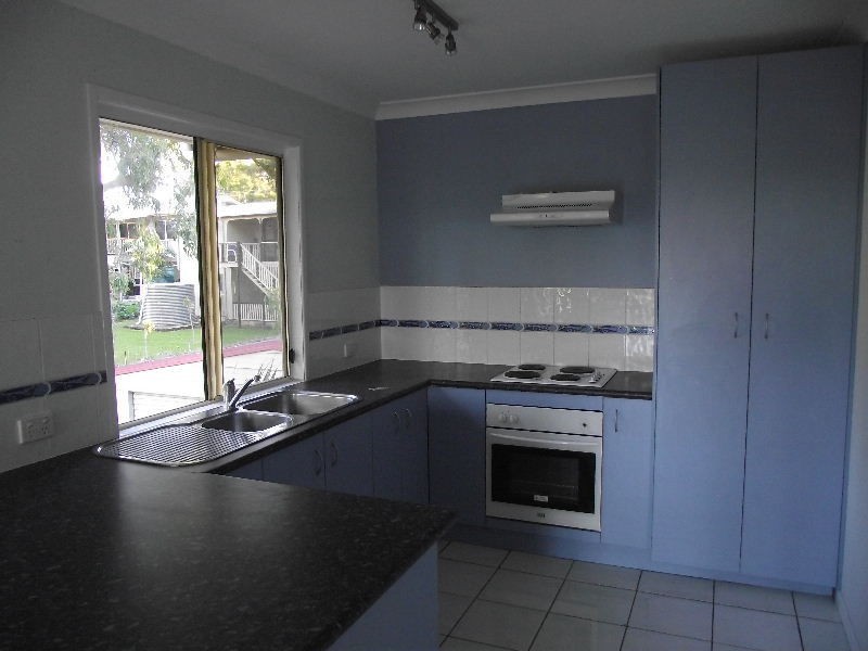 9 Alkira Street, Macleay Island QLD 4184