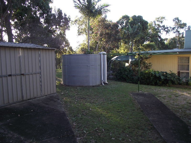 9 Alkira Street, Macleay Island QLD 4184