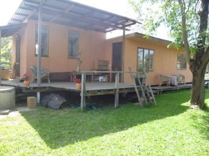 68 Francis Road, Macleay Island QLD 4184