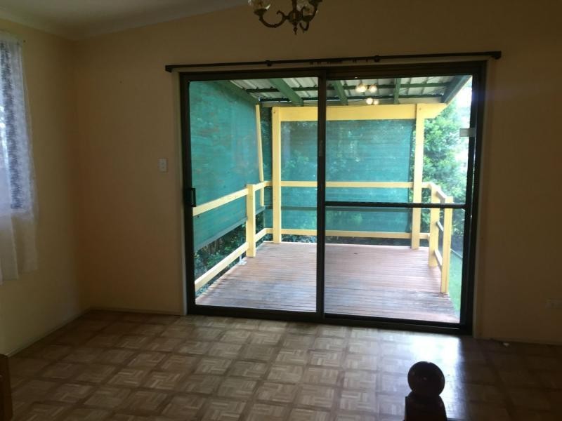 11 Michiko Street, Macleay Island QLD 4184