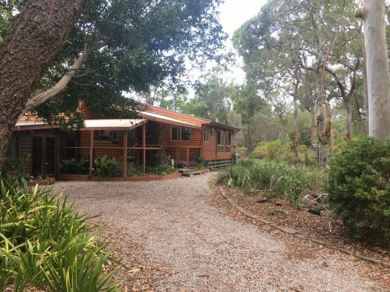 19-23 East Road, Karragarra Island QLD 4184