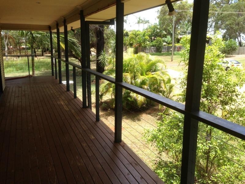119 Western Road, Macleay Island QLD 4184