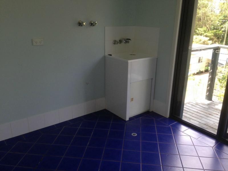 119 Western Road, Macleay Island QLD 4184