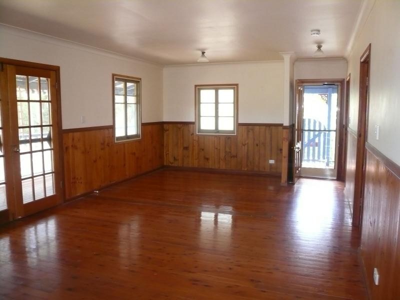 48 Charles Terrace, Macleay Island QLD 4184