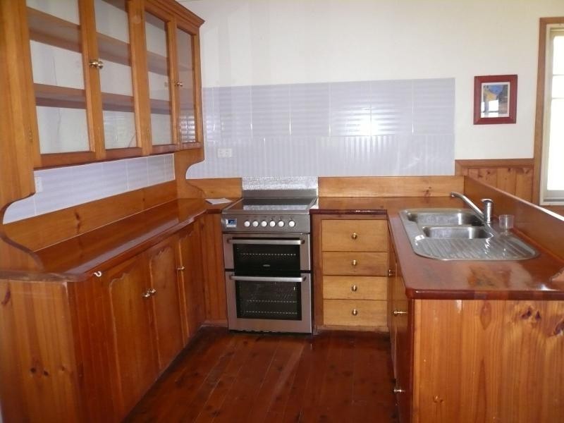 48 Charles Terrace, Macleay Island QLD 4184