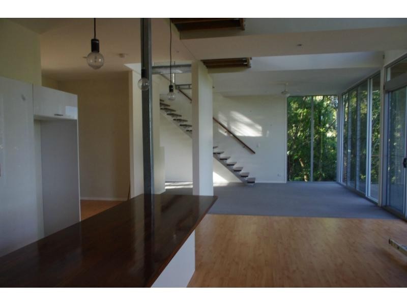 22 Cowes Street, Macleay Island QLD 4184