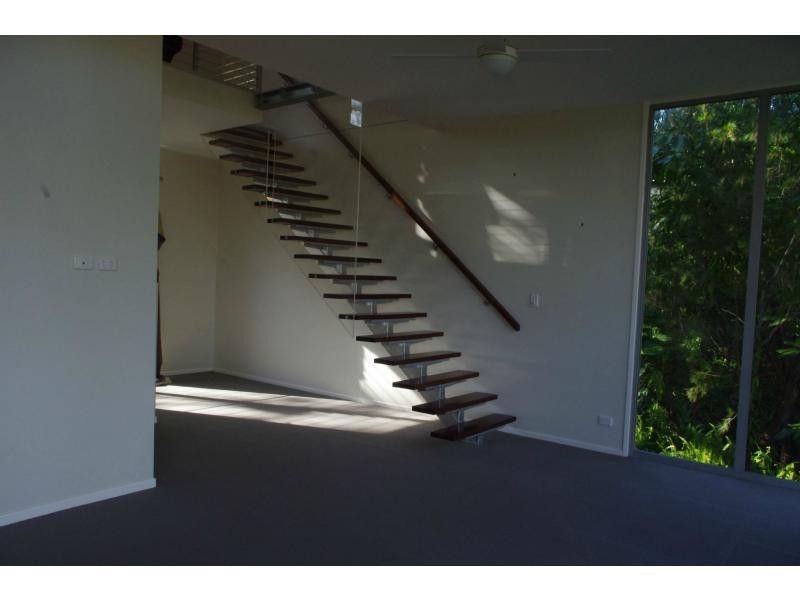 22 Cowes Street, Macleay Island QLD 4184