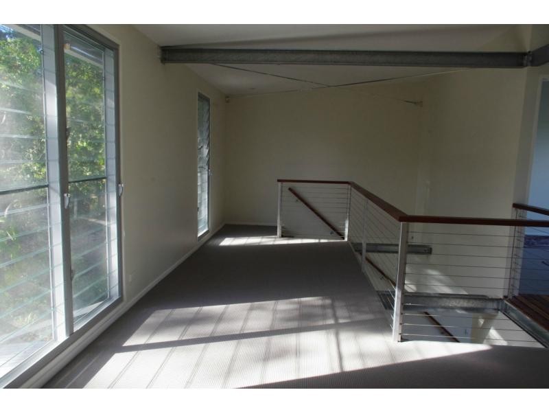 22 Cowes Street, Macleay Island QLD 4184