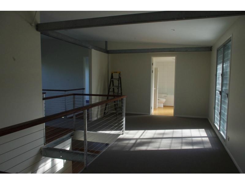 22 Cowes Street, Macleay Island QLD 4184