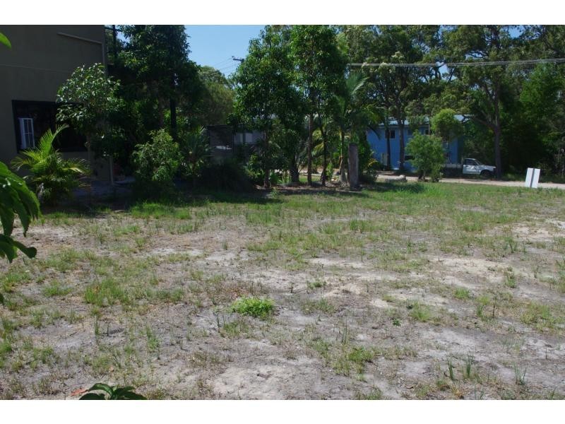 51 Wirralee Street, Macleay Island QLD 4184
