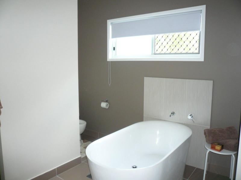 14 Leanne Street, Macleay Island QLD 4184