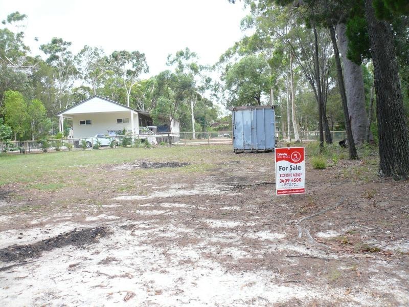15 Morwong Street, Macleay Island QLD 4184