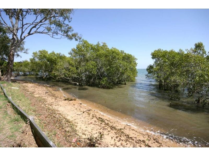 3 Attunga Street, Macleay Island QLD 4184