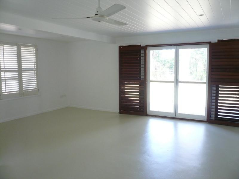 3 Attunga Street, Macleay Island QLD 4184