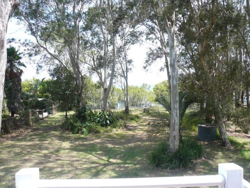 3 Attunga Street, Macleay Island QLD 4184