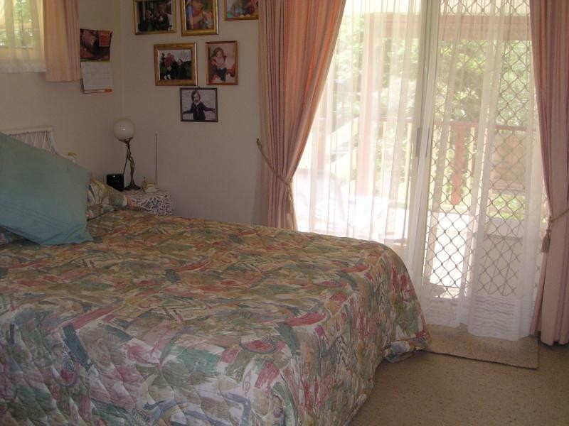 19 Alkira Street, Macleay Island QLD 4184