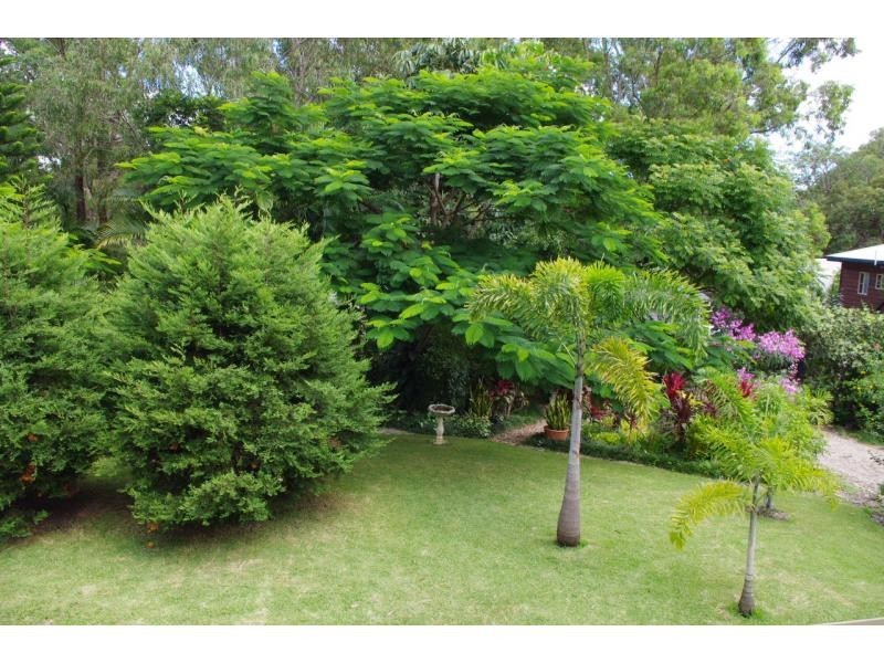 19 Alkira Street, Macleay Island QLD 4184