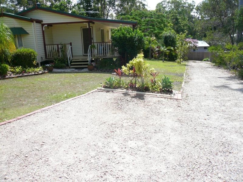 19 Alkira Street, Macleay Island QLD 4184