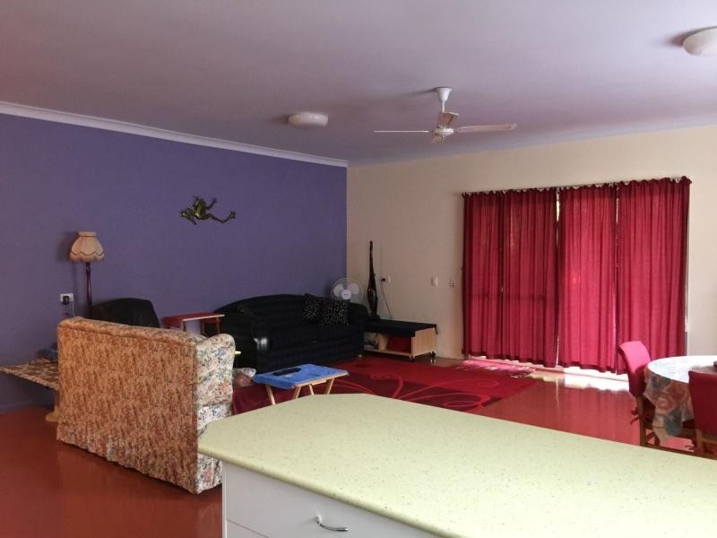 34 Noyes Parade, Karragarra Island QLD 4184