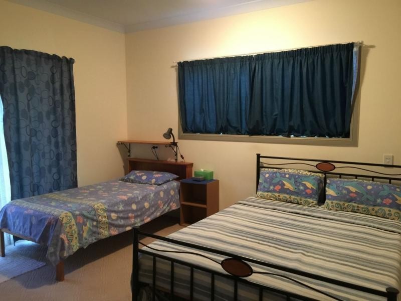 34 Noyes Parade, Karragarra Island QLD 4184