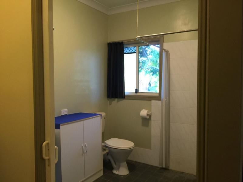 34 Noyes Parade, Karragarra Island QLD 4184