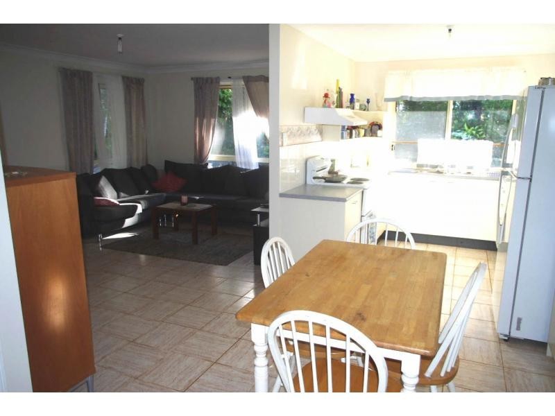 24 Treasure Island Avenue, Karragarra Island QLD 4184