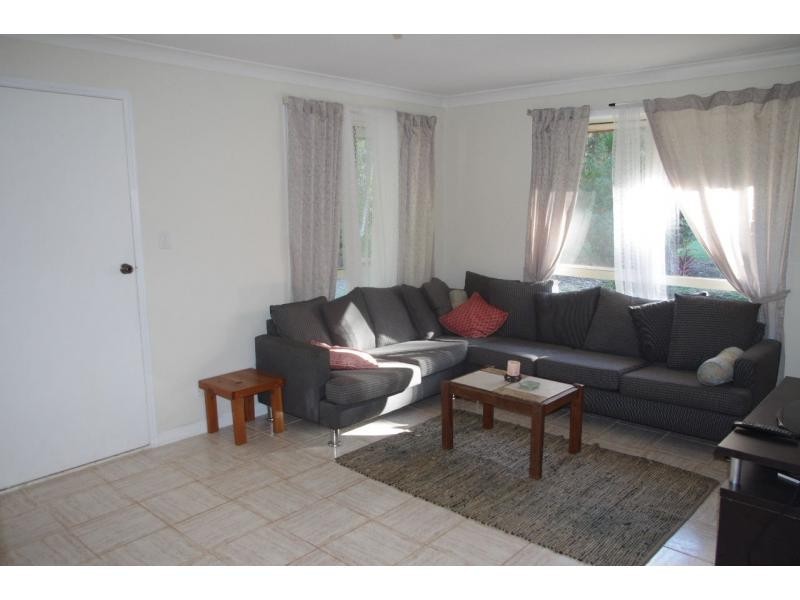 24 Treasure Island Avenue, Karragarra Island QLD 4184