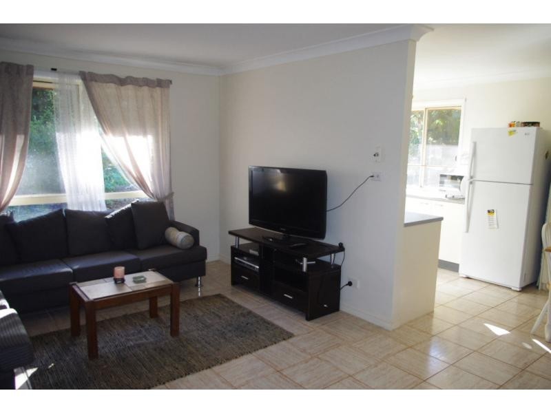 24 Treasure Island Avenue, Karragarra Island QLD 4184