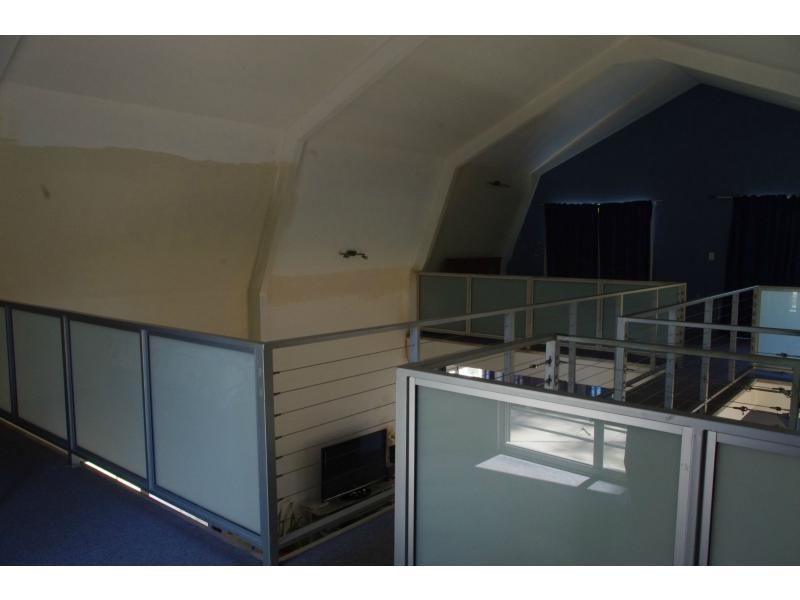 194-196 High Central Street, Macleay Island QLD 4184